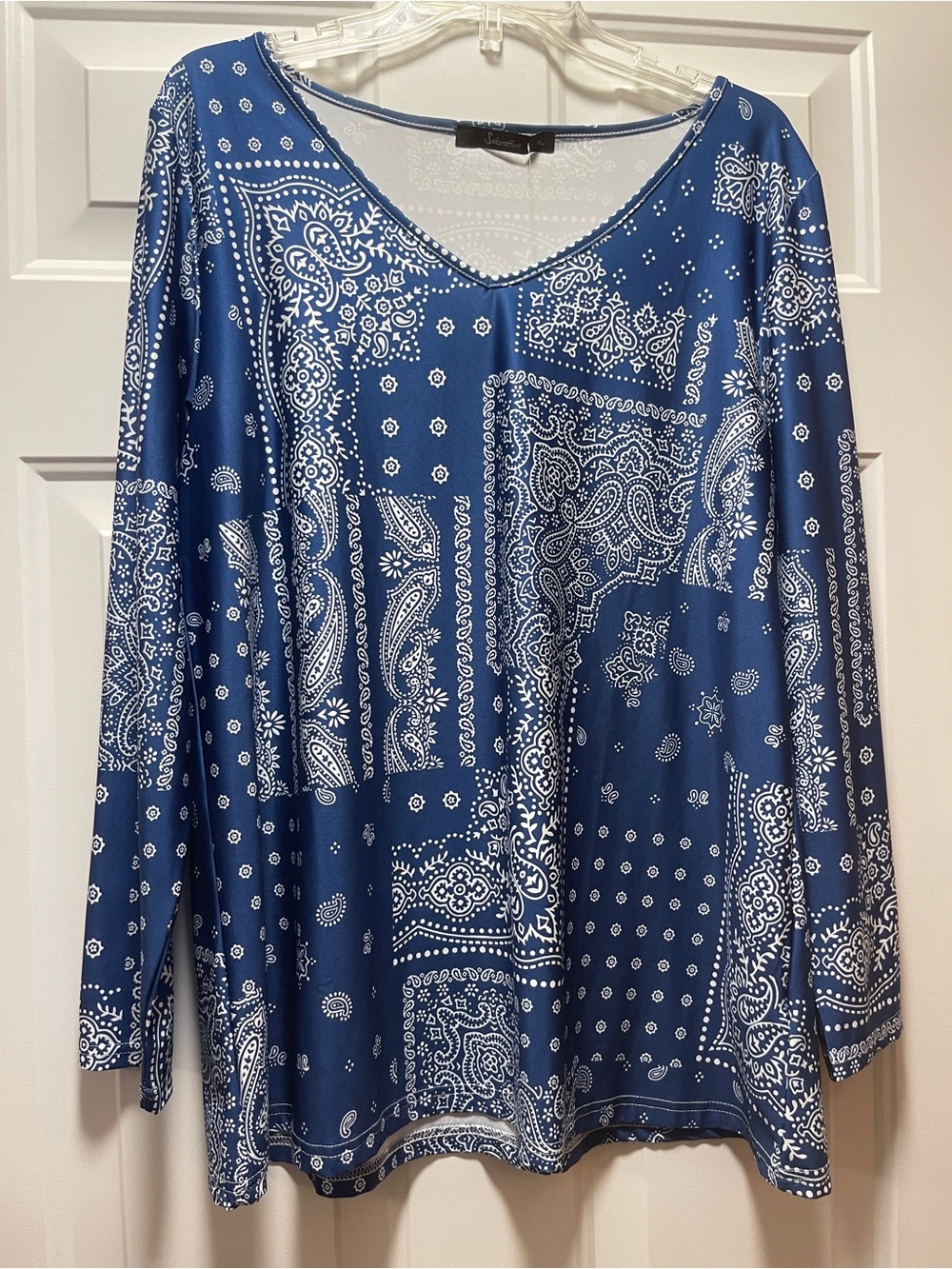 NWT Sakurifina Women’s Tunic Top Sz XL Blue & White Long Sleeve Pullover